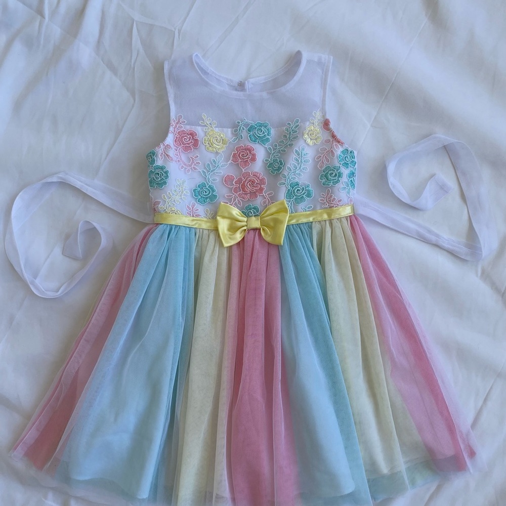 Jona  Michelle Special Occasion Toddler Dress Size 4 - Picture 5 of 10